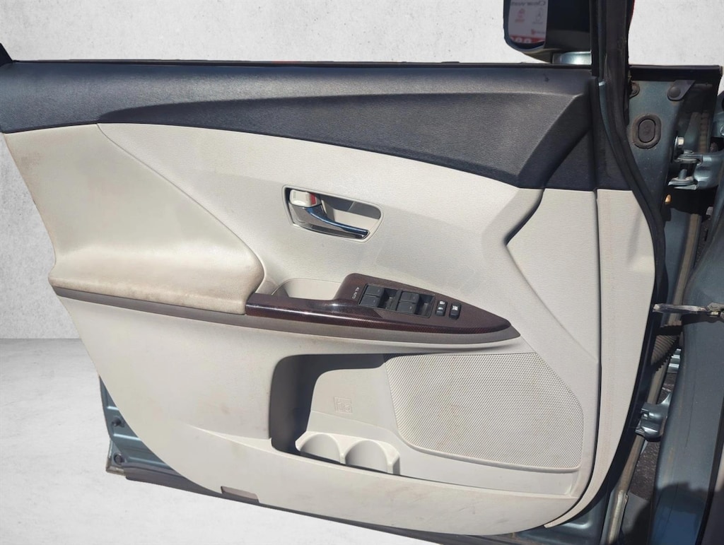 Used 2011 Toyota Venza Base FWD Crossover