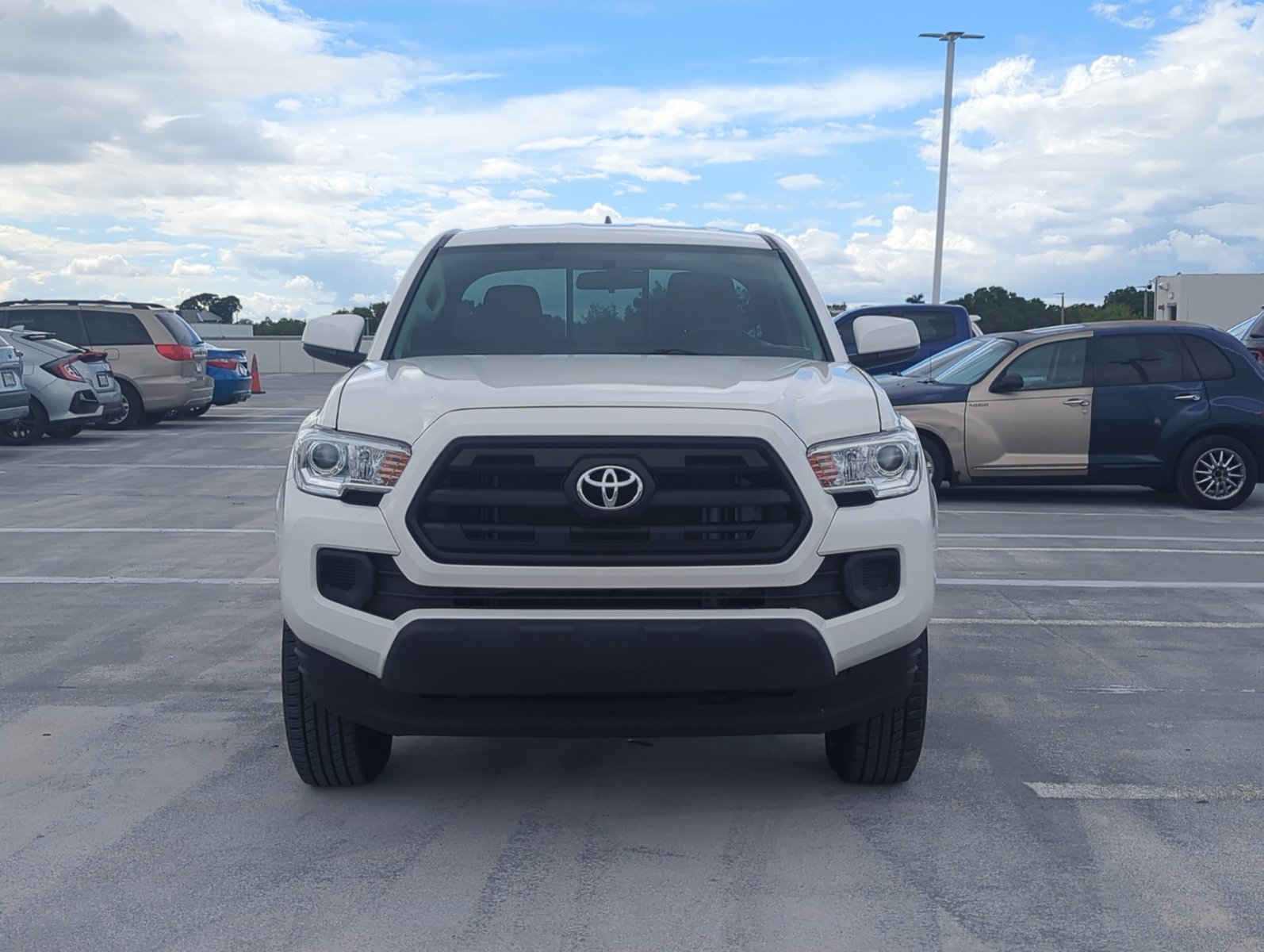 2017 Toyota Tacoma SR photo 2