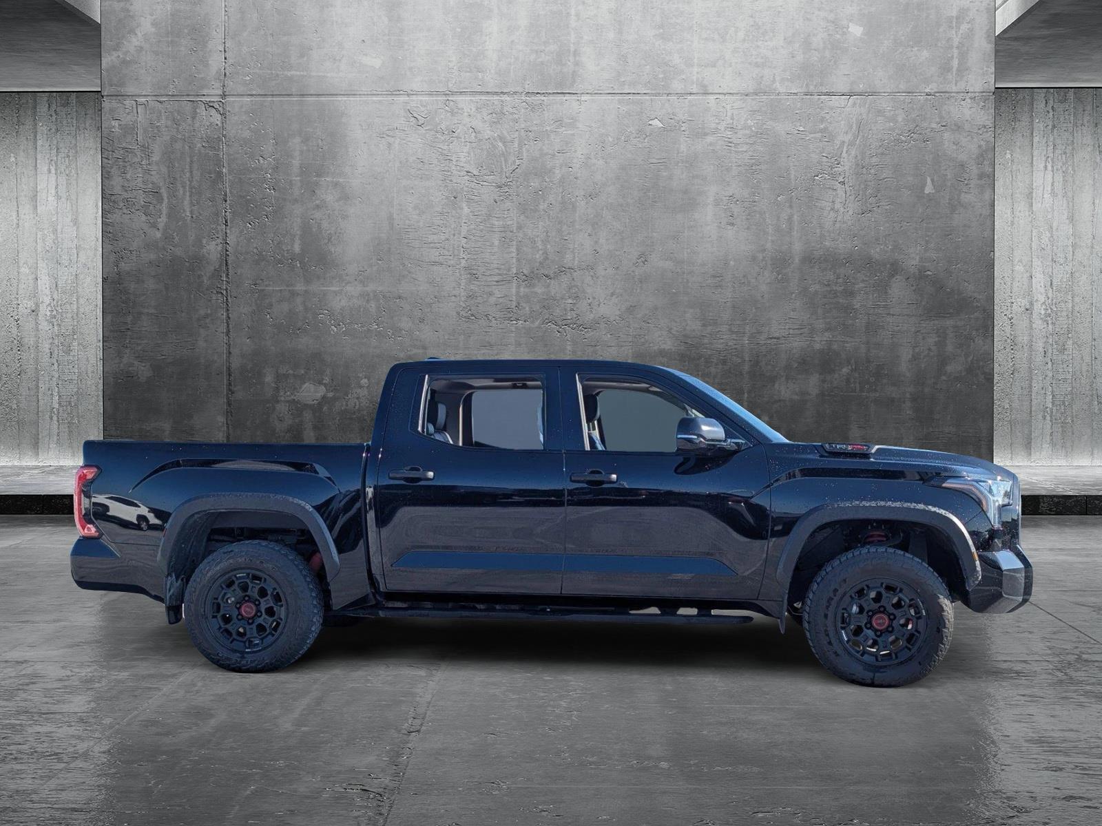 2023 Toyota Tundra TRD Pro CrewMax photo 4