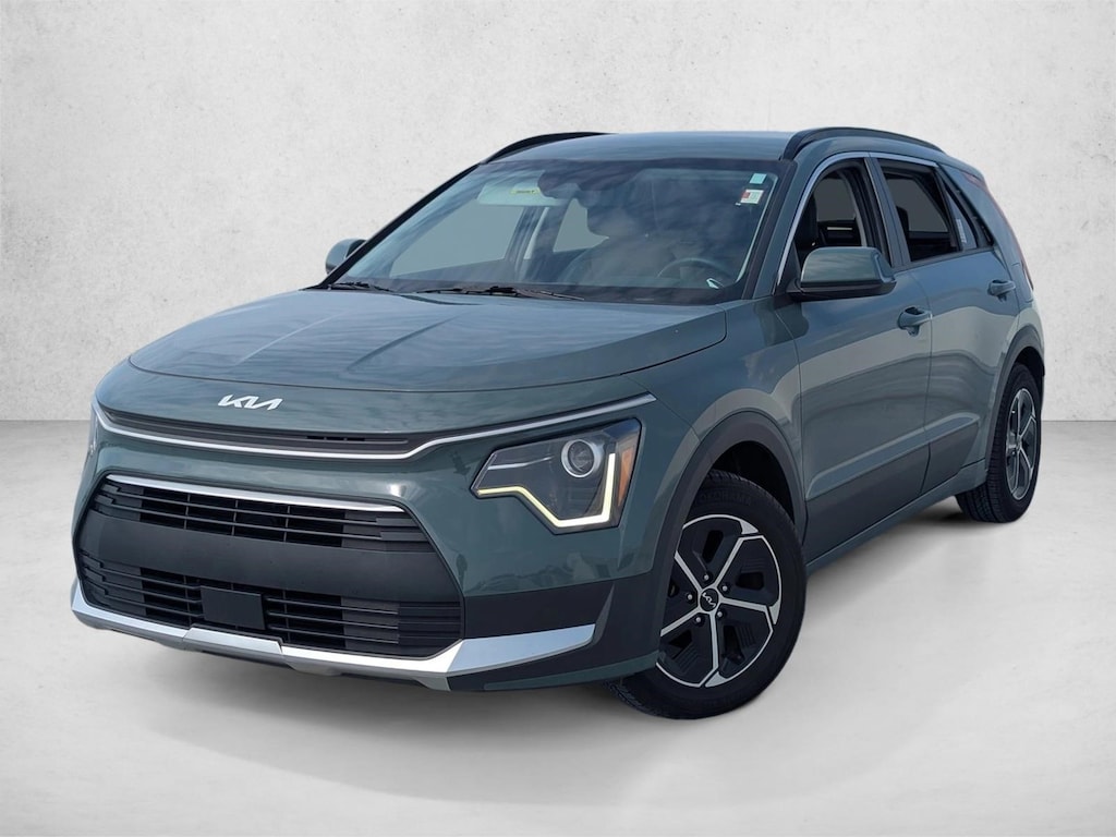 Used 2023 Kia Niro EX SUV