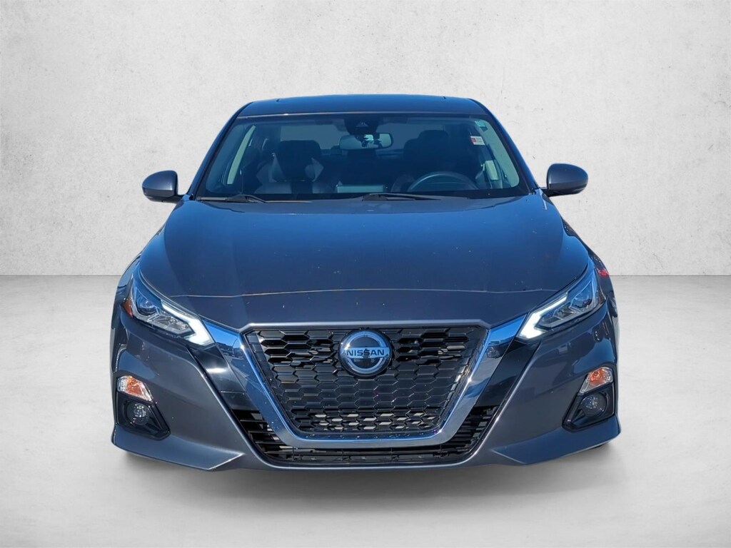 Used 2020 Nissan Altima 2.0 Platinum Sedan