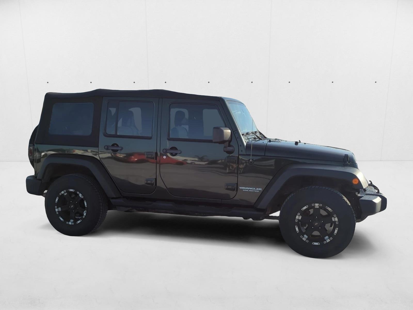 2011 Jeep Wrangler Unlimited Sport photo 4