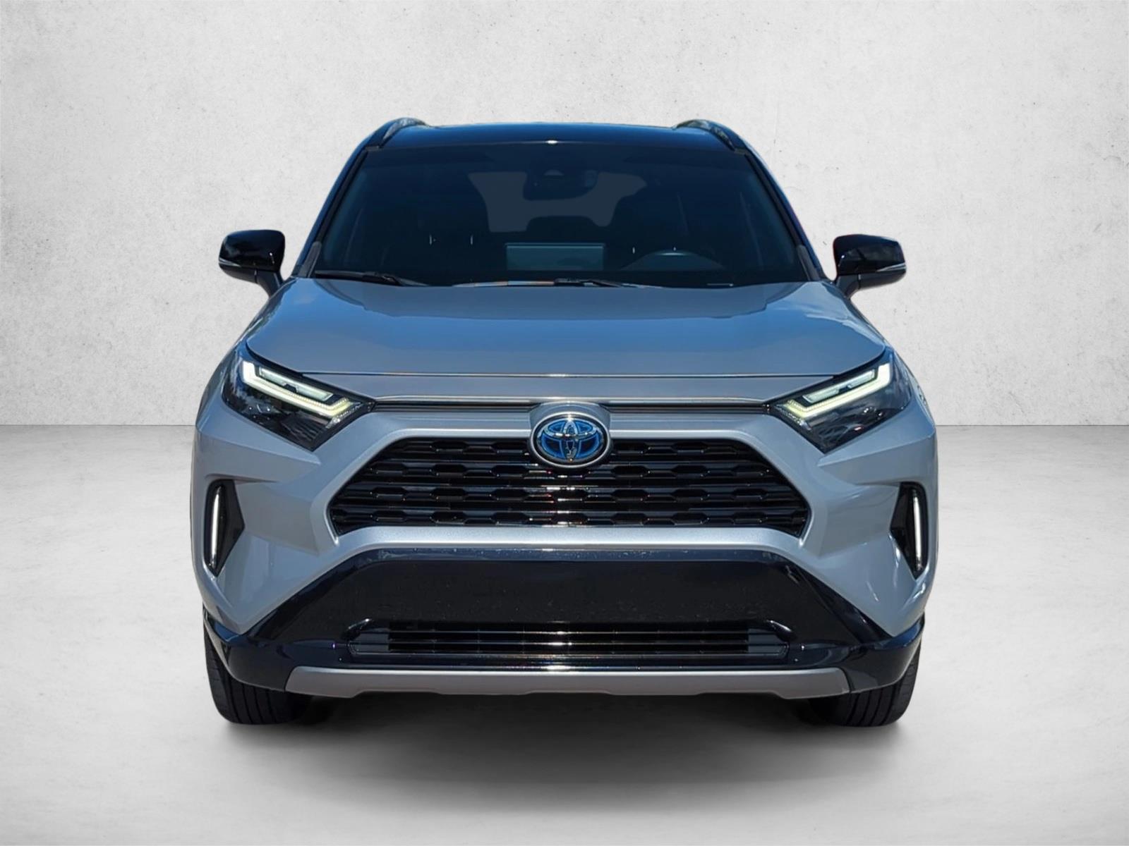 2023 Toyota RAV4 Hybrid XSE photo 2