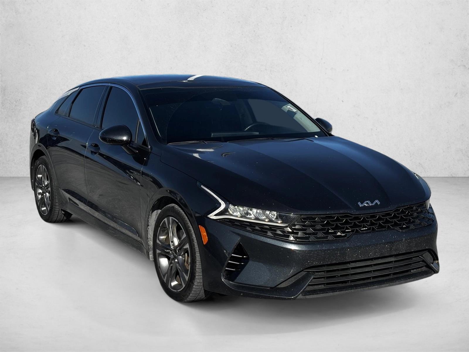 2024 Kia K5 EX photo 3