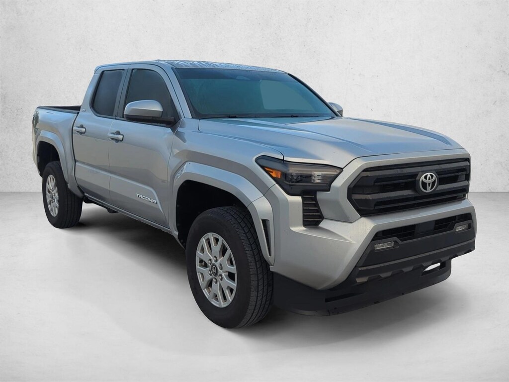 Used 2025 Toyota Tacoma SR5 Truck Double Cab