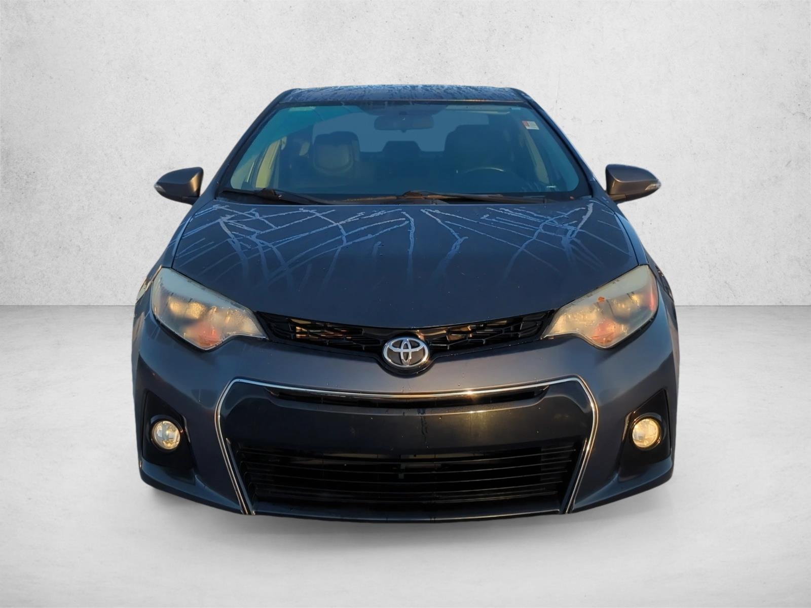 2014 Toyota Corolla Plus photo 2