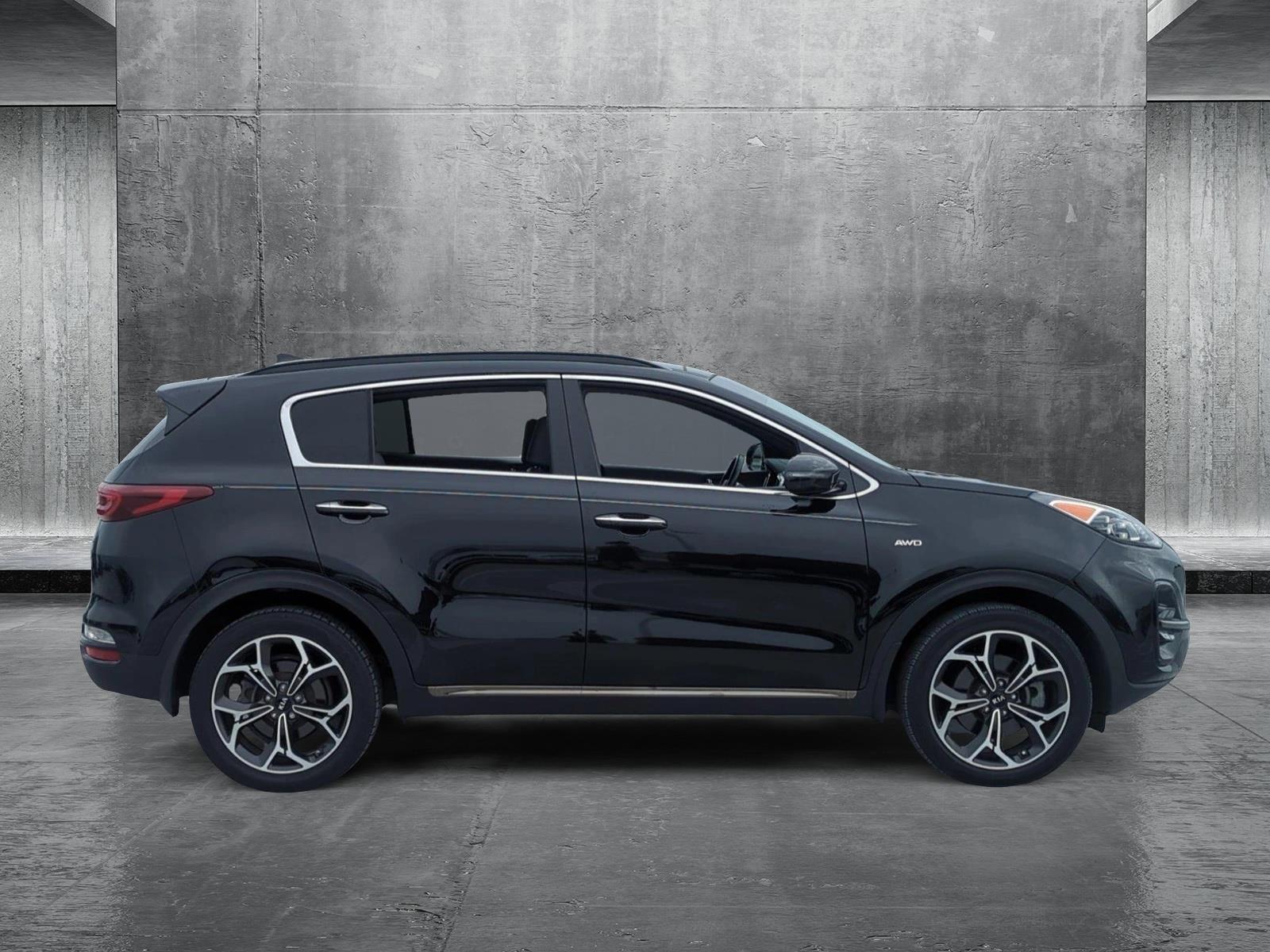 2022 Kia Sportage SX Turbo photo 4