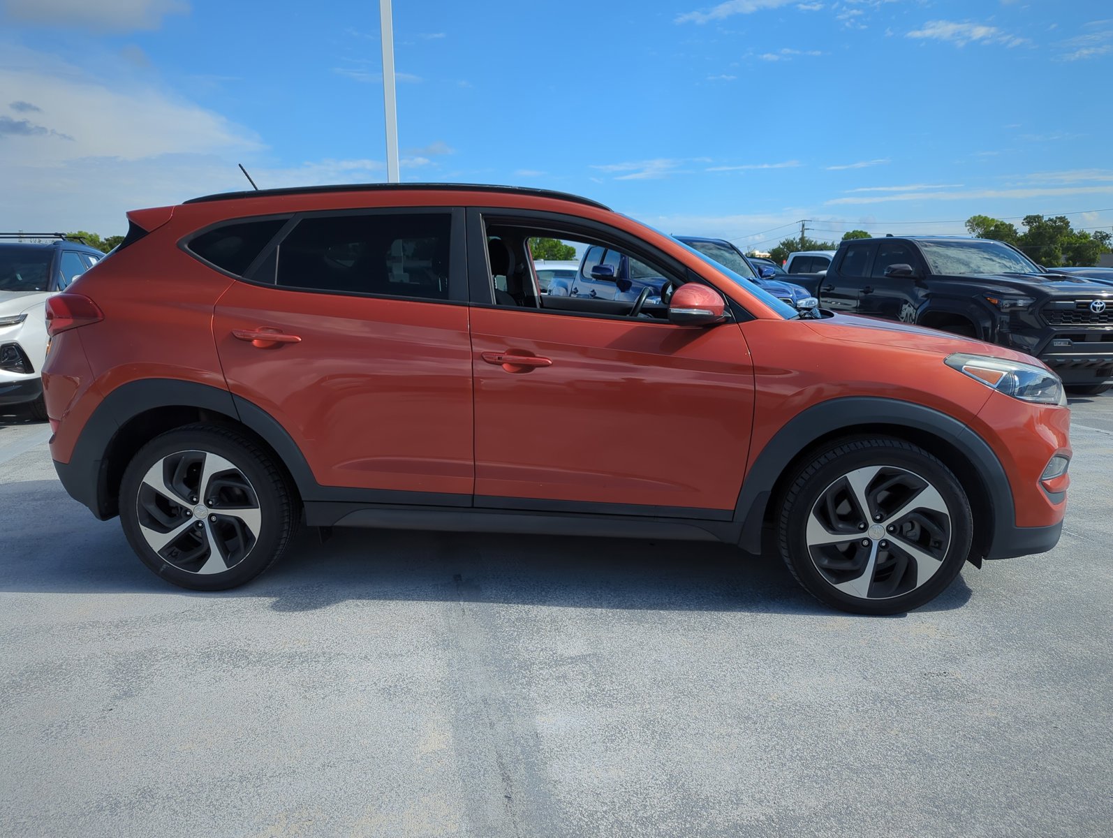 2016 Hyundai Tucson Sport photo 4