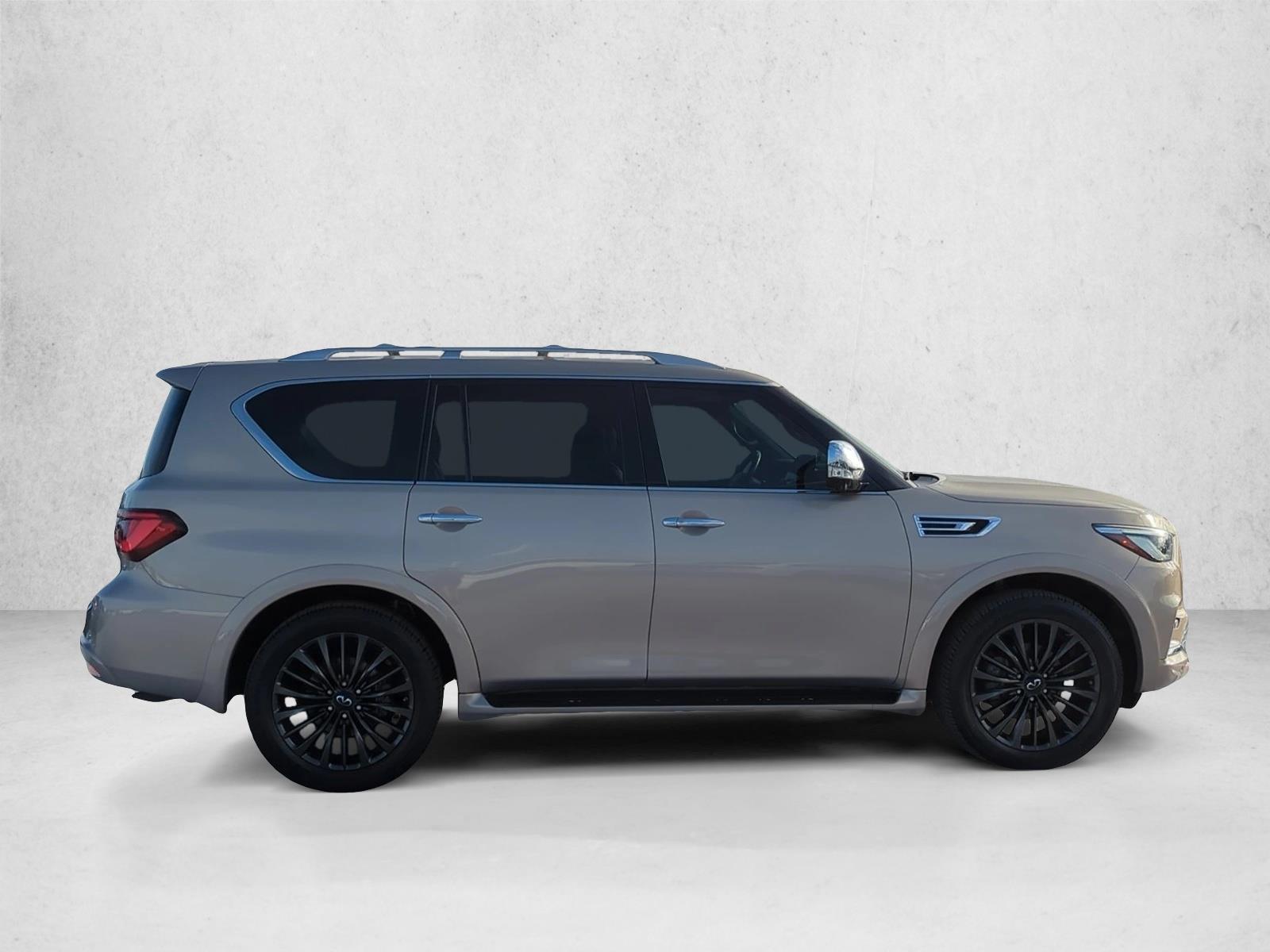 2023 Infiniti QX80 Sensory photo 4