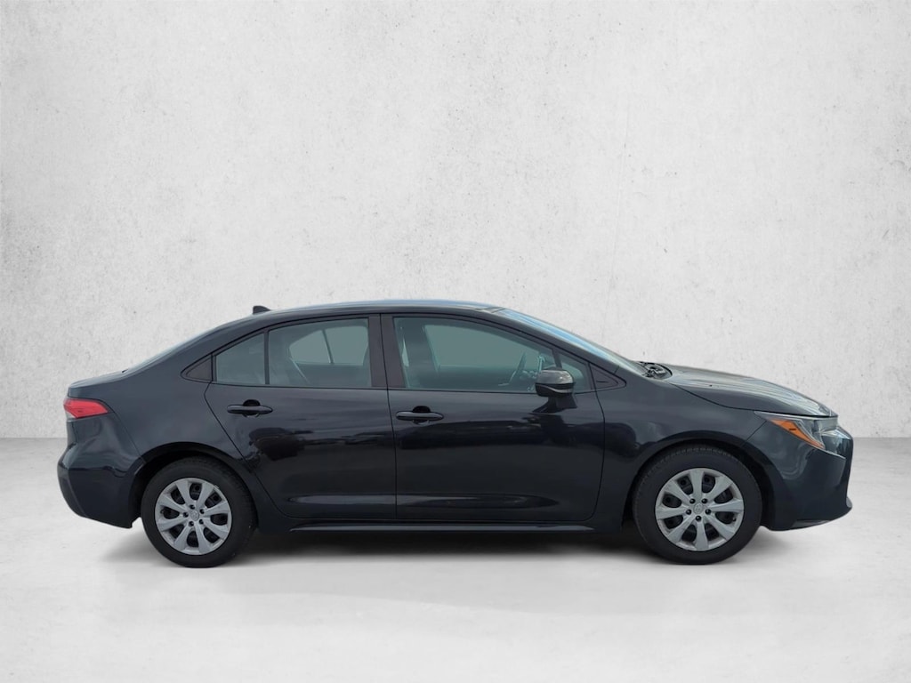 Certified 2021 Toyota Corolla LE Sedan