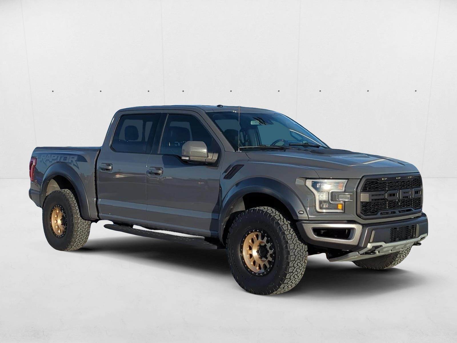 2018 Ford F-150 Raptor photo 3