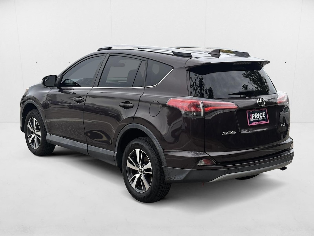 Used 2017 Toyota RAV4 XLE SUV