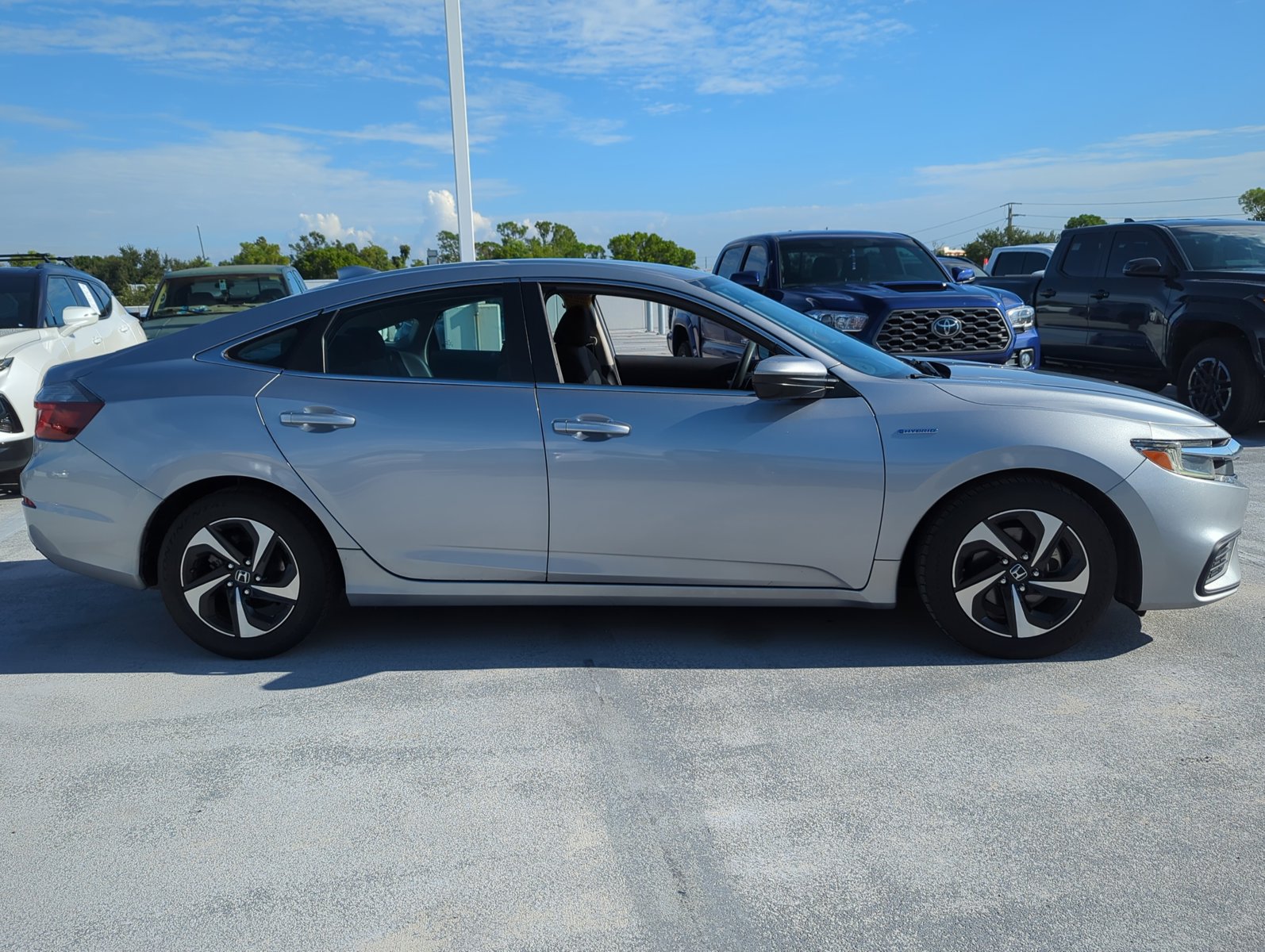 2022 Honda Insight EX photo 4