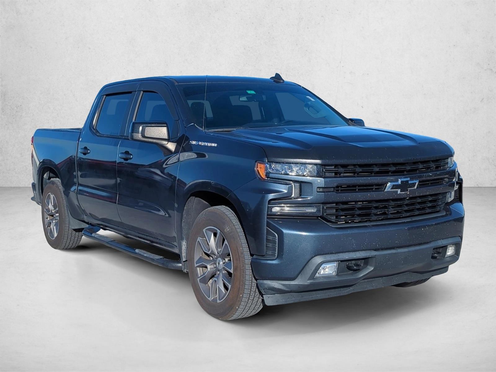 2019 Chevrolet Silverado 1500 RST photo 3