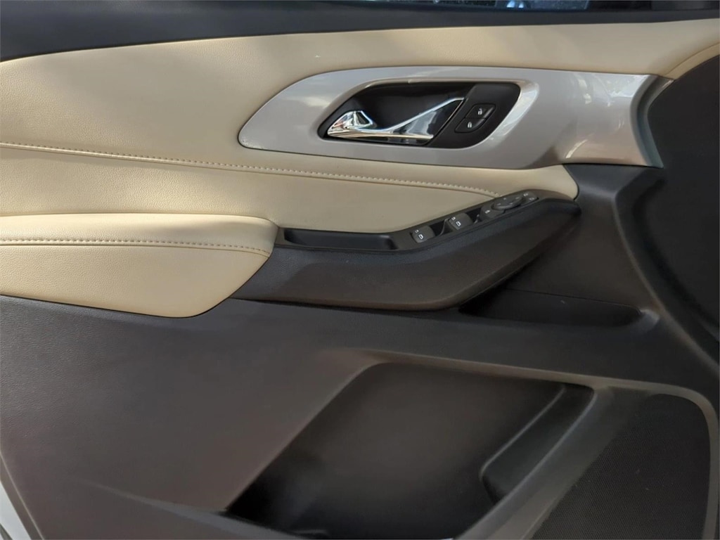 Used 2022 Chevrolet Traverse LS w/1LS SUV