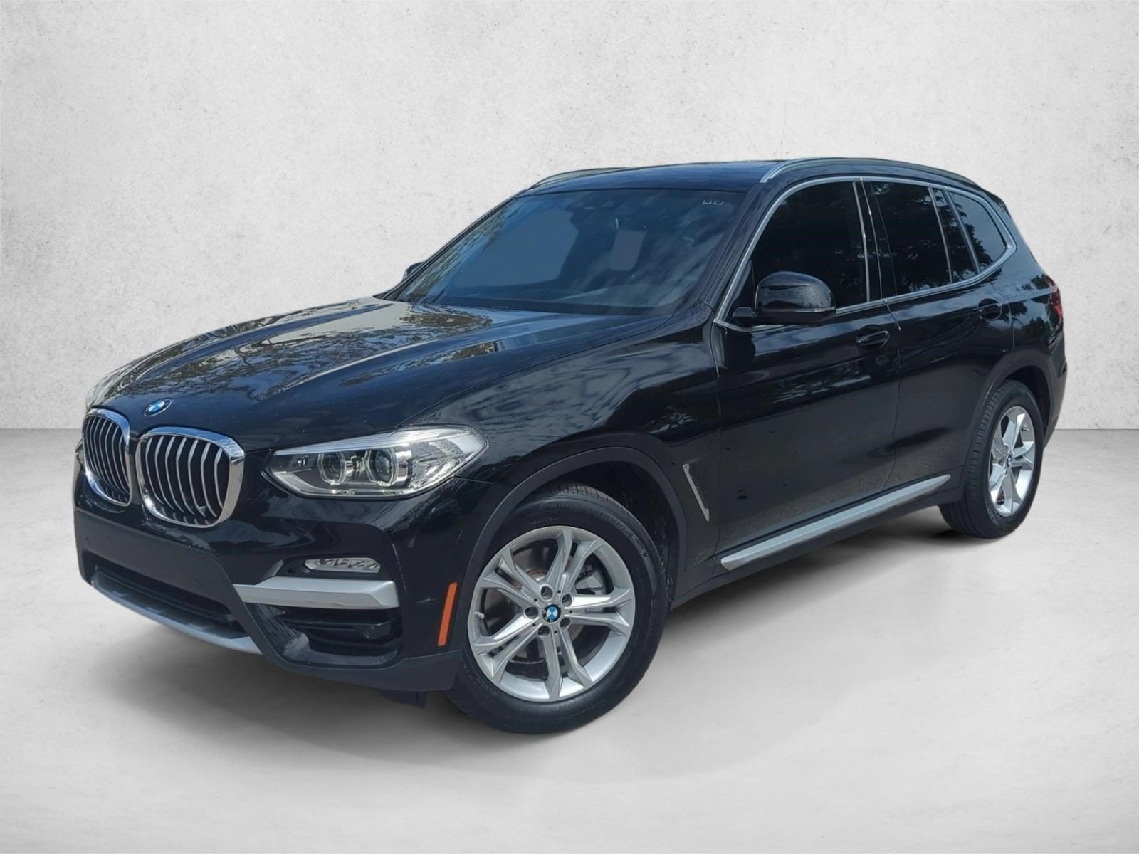 2019 BMW X3 sDrive30i's photo