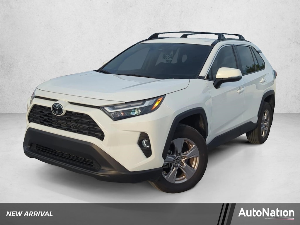 Used 2025 Toyota RAV4 XLE SUV
