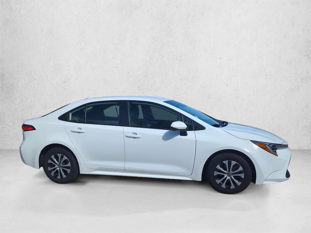 Certified 2022 Toyota Corolla Hybrid LE Sedan