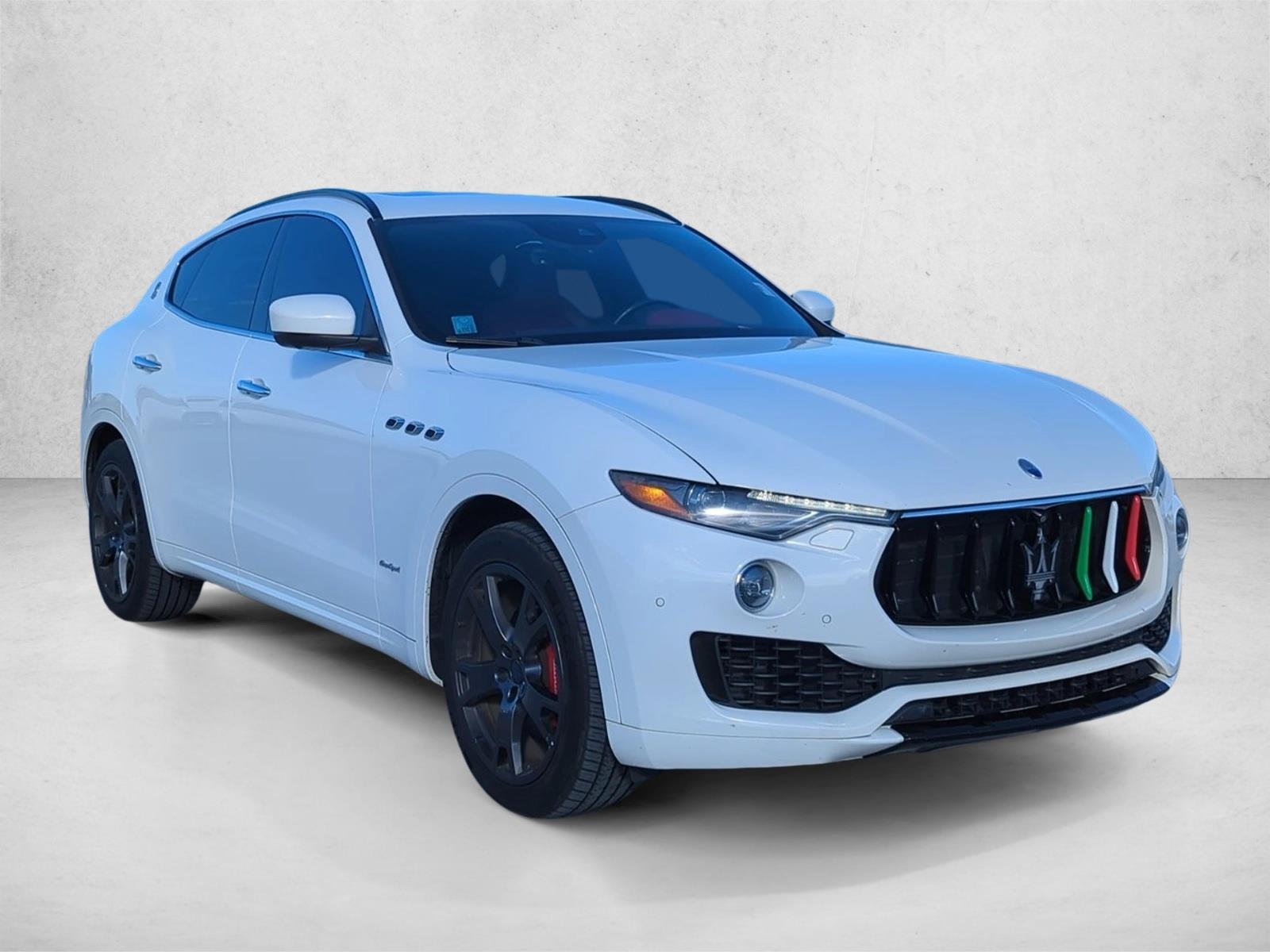 2018 Maserati Levante GranSport photo 3