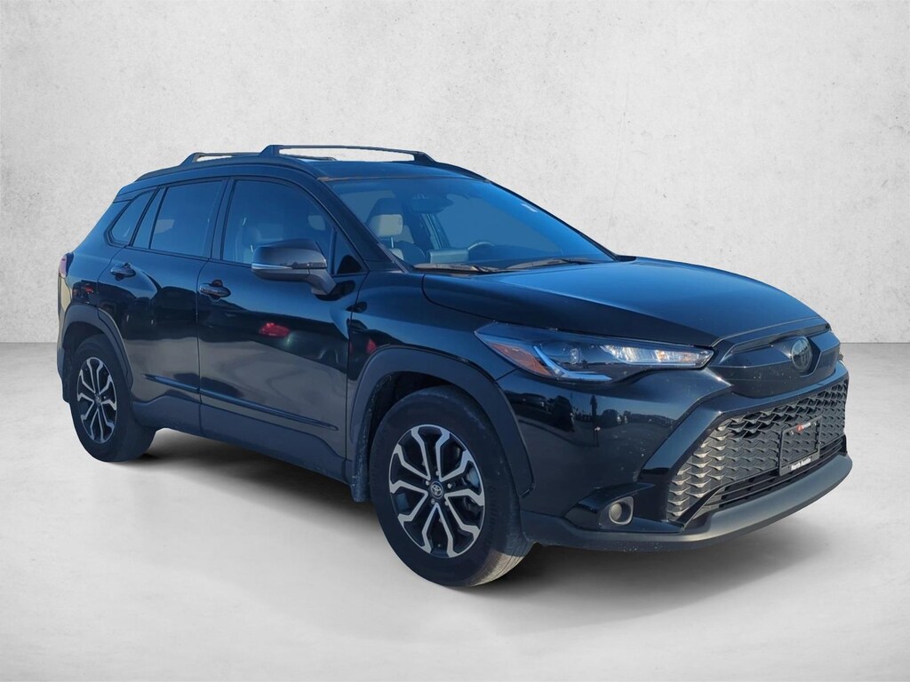 Used 2025 Toyota Corolla Cross Hybrid SE SUV