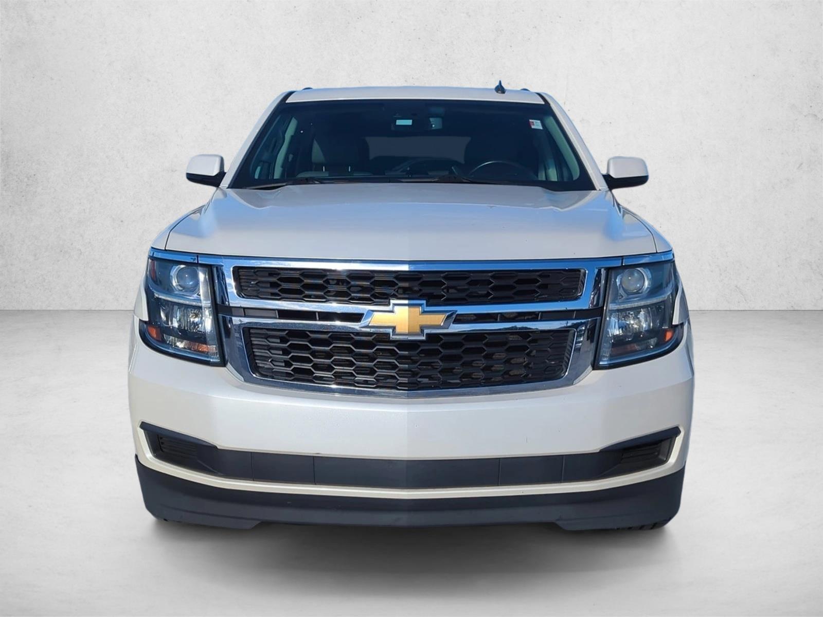 2015 Chevrolet Tahoe LT photo 2