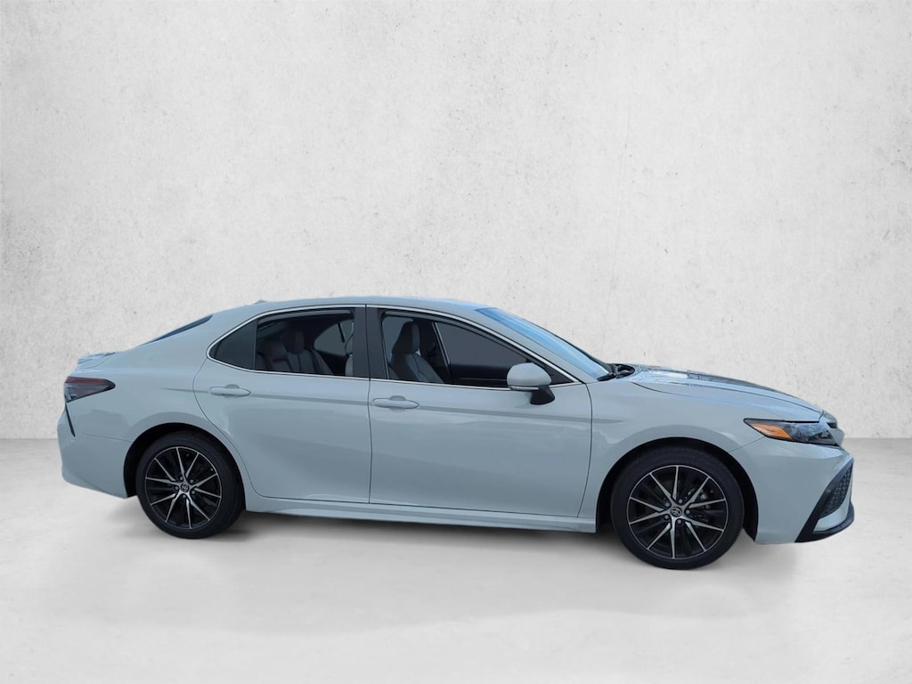 Used 2024 Toyota Camry SE Sedan