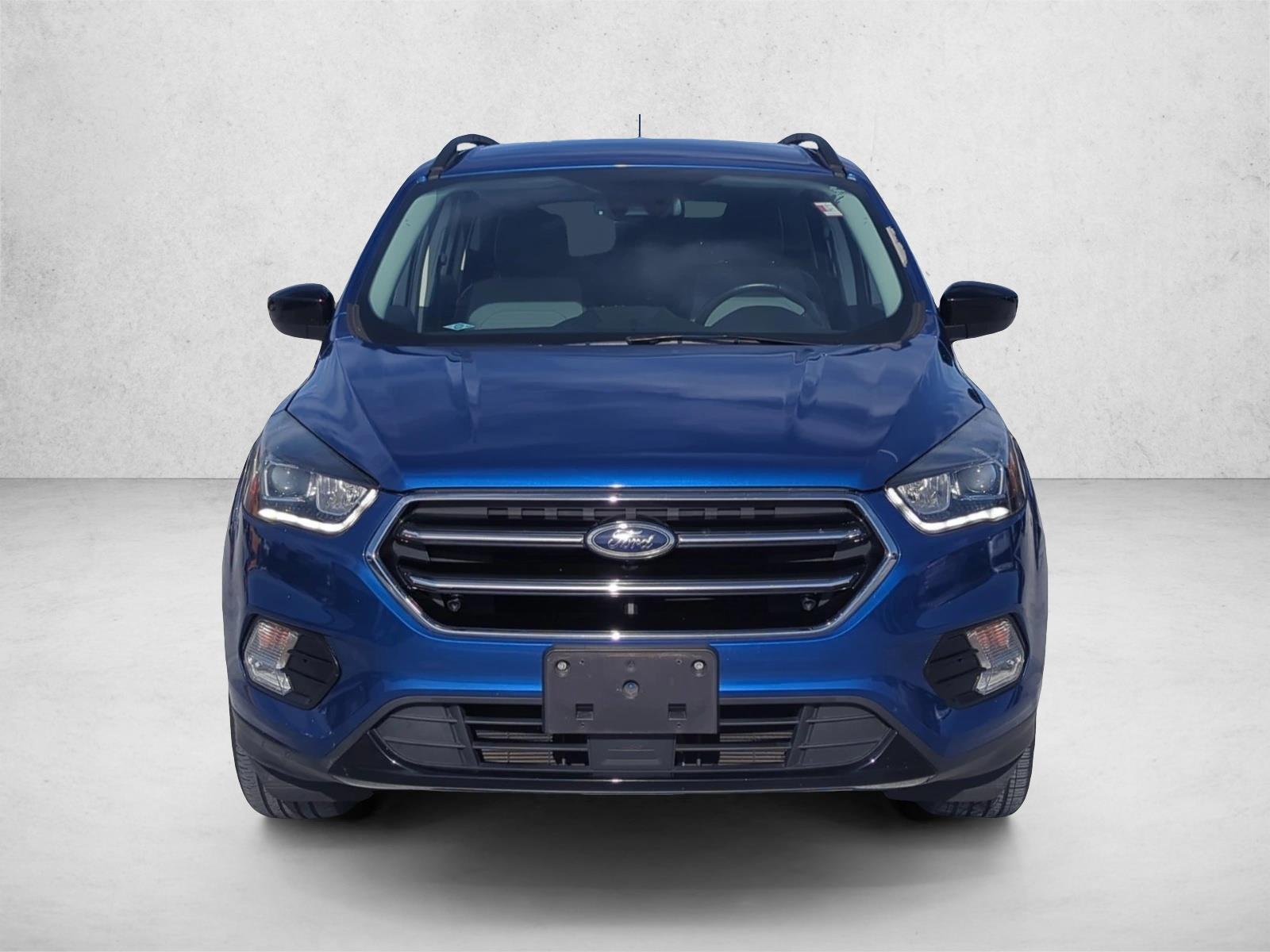 2018 Ford Escape SE photo 2
