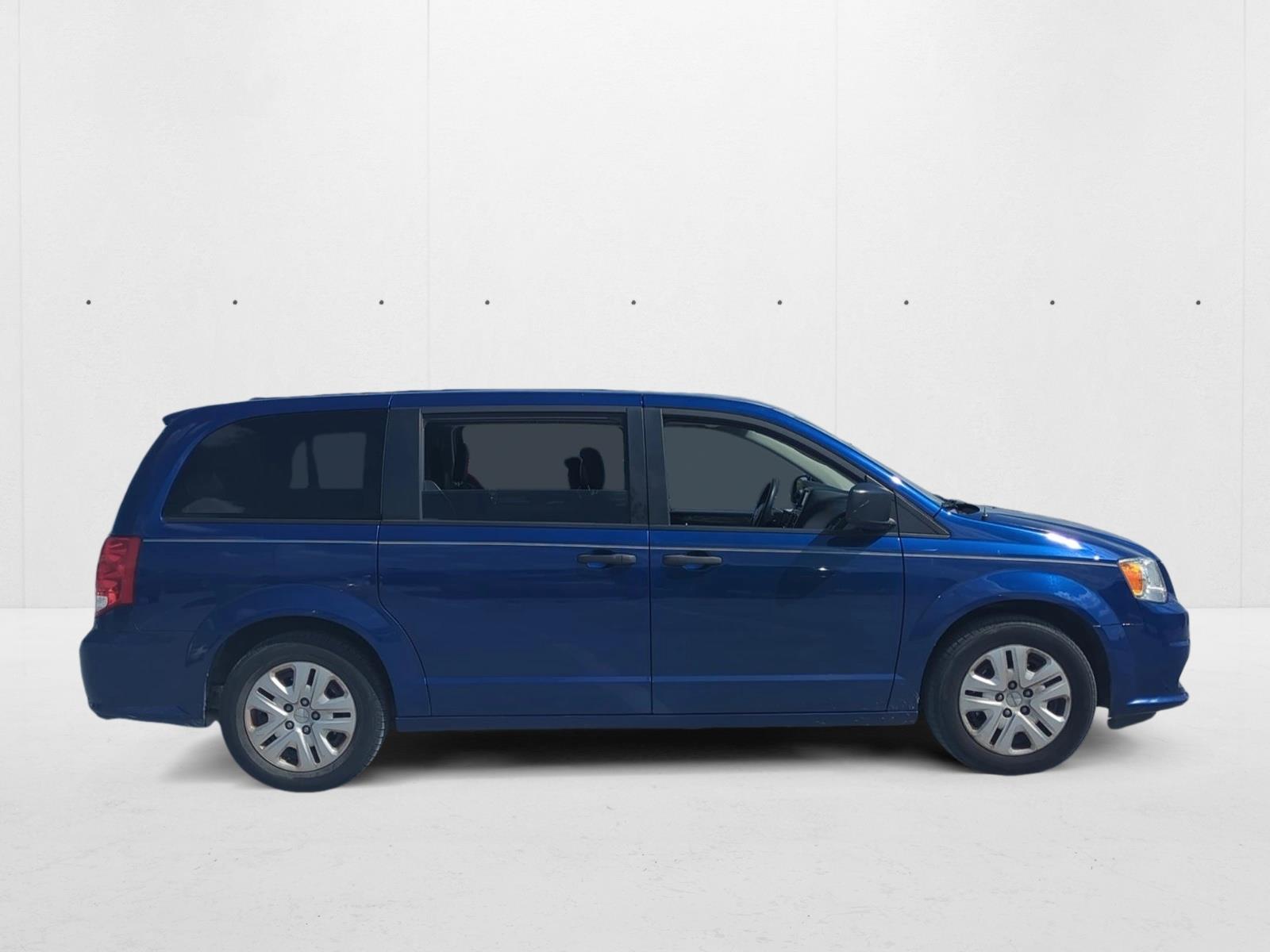 2019 Dodge Grand Caravan SE photo 4