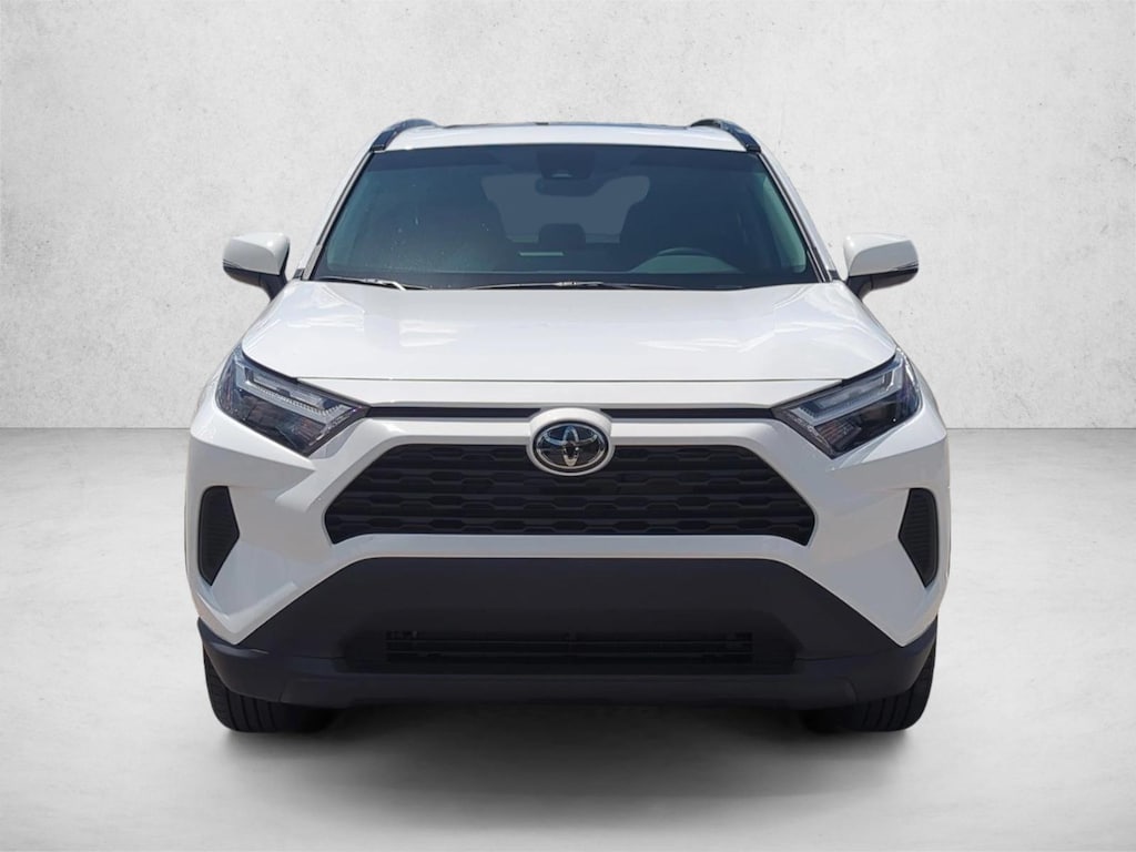Used 2025 Toyota RAV4 Hybrid XLE SUV