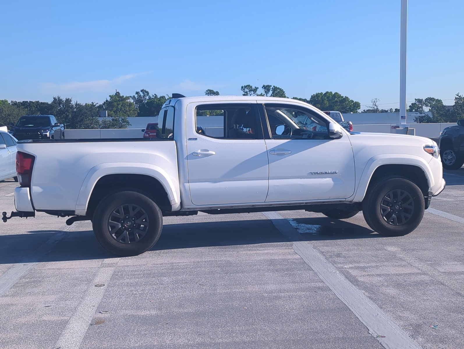 2022 Toyota Tacoma SR5 Double Cab V6 photo 4