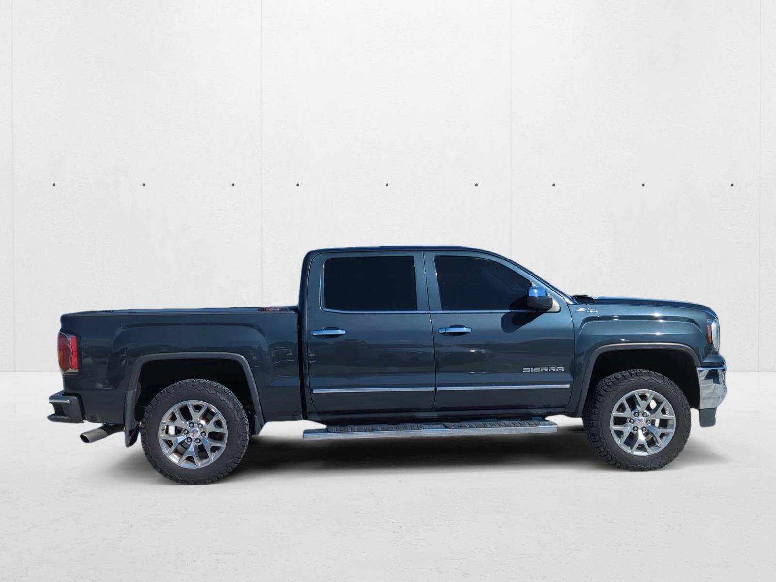 2018 Gmc Sierra 1500 SLT photo 4