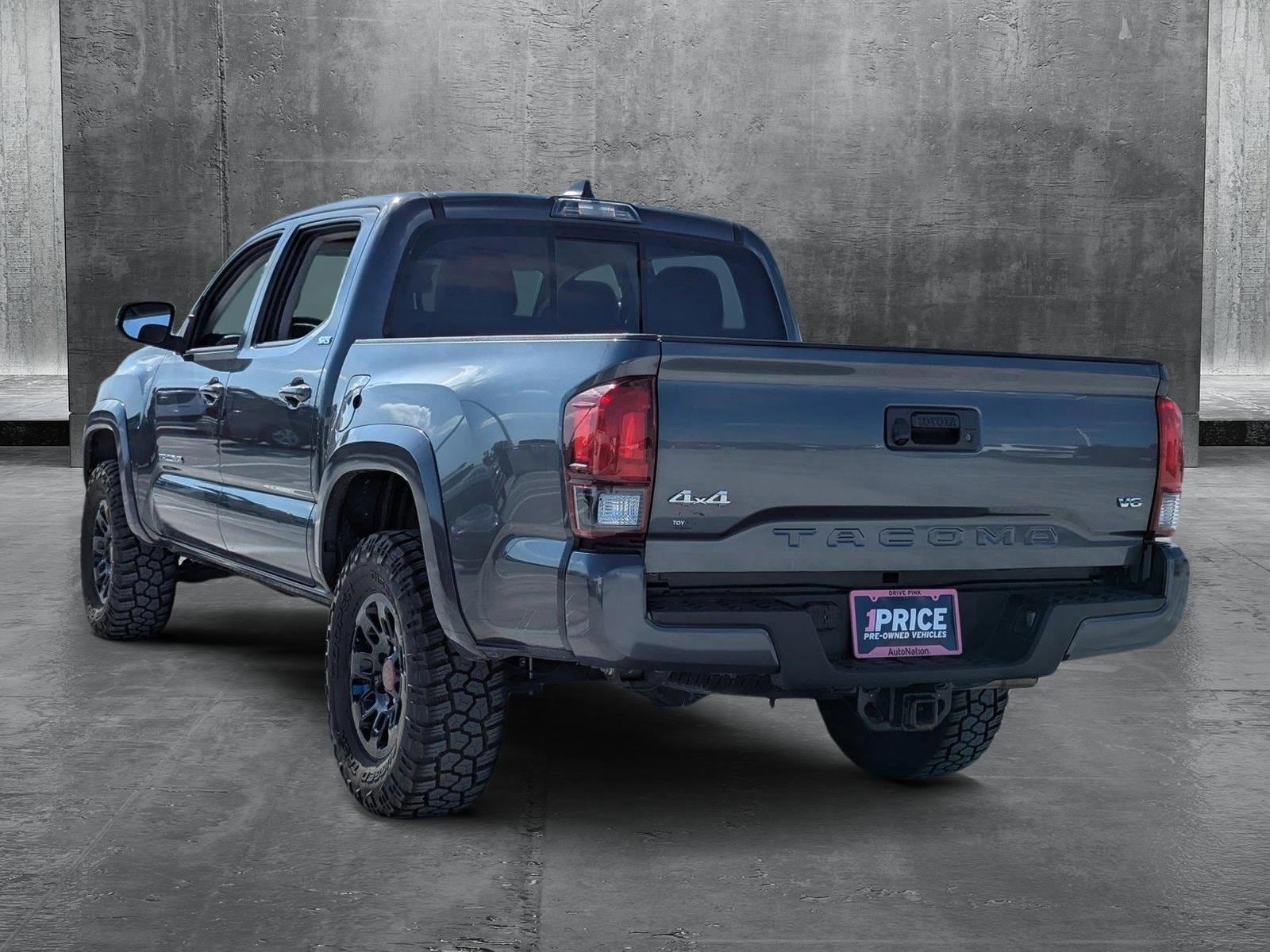 Used 2022 Toyota Tacoma SR5 with VIN 3TMCZ5AN9NM474429 for sale in Fort Myers, FL