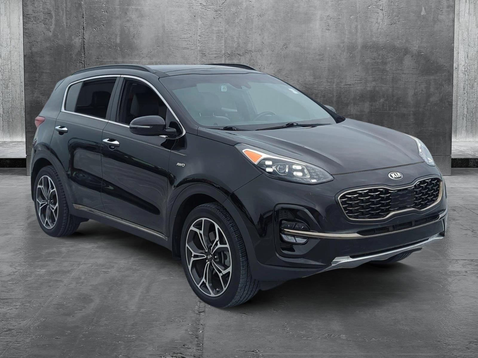 2022 Kia Sportage SX Turbo photo 3