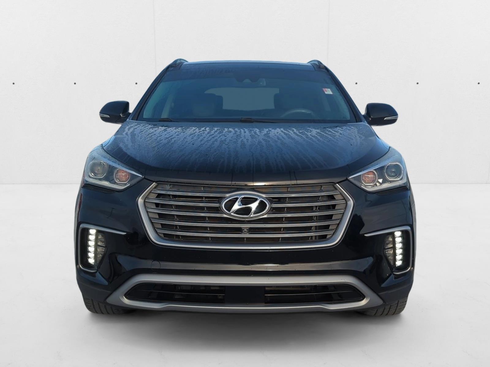 2017 Hyundai Santa Fe Limited Ultimate photo 2