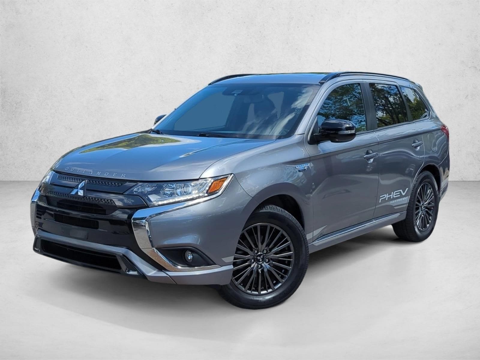 2022 Mitsubishi Outlander PHEV LE