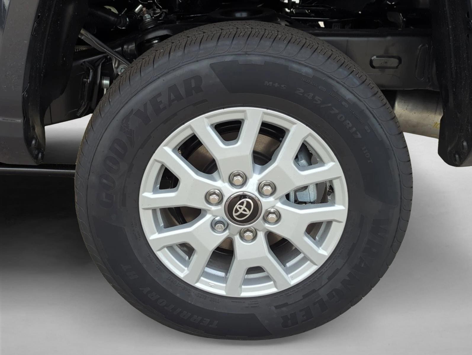 2026 Toyota Tacoma SR5 - Photo 9