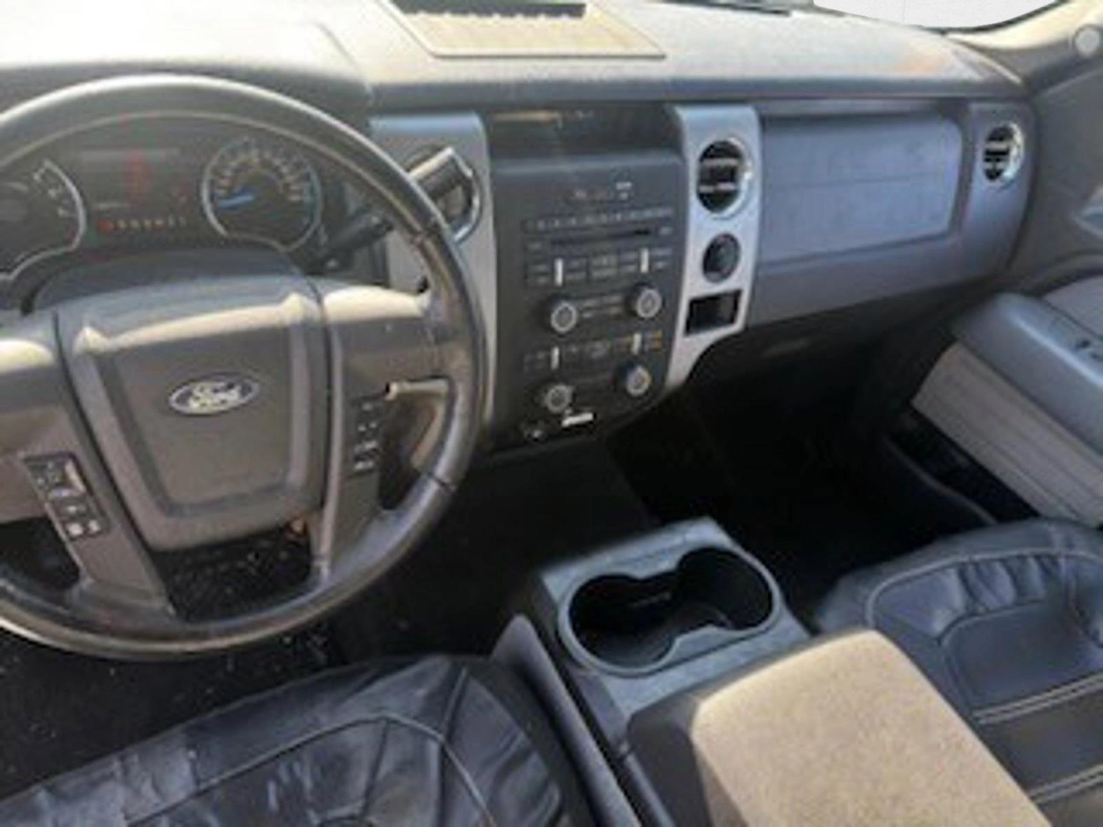 2012 Ford F-150 XLT photo 4
