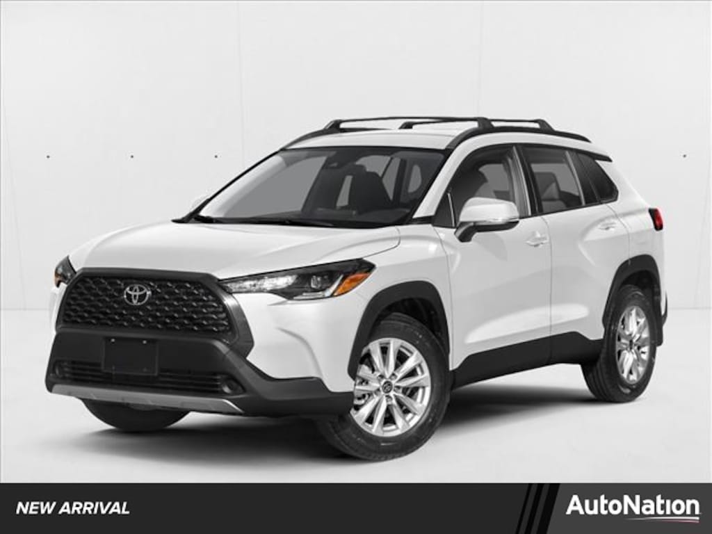 Used 2024 Toyota Corolla Cross LE SUV