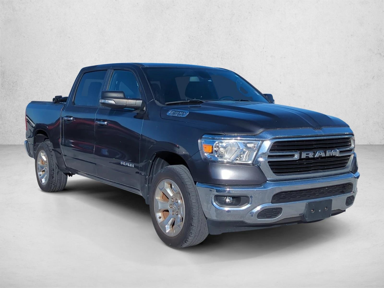 2019 Ram 1500 Big Horn Lone Star photo 3