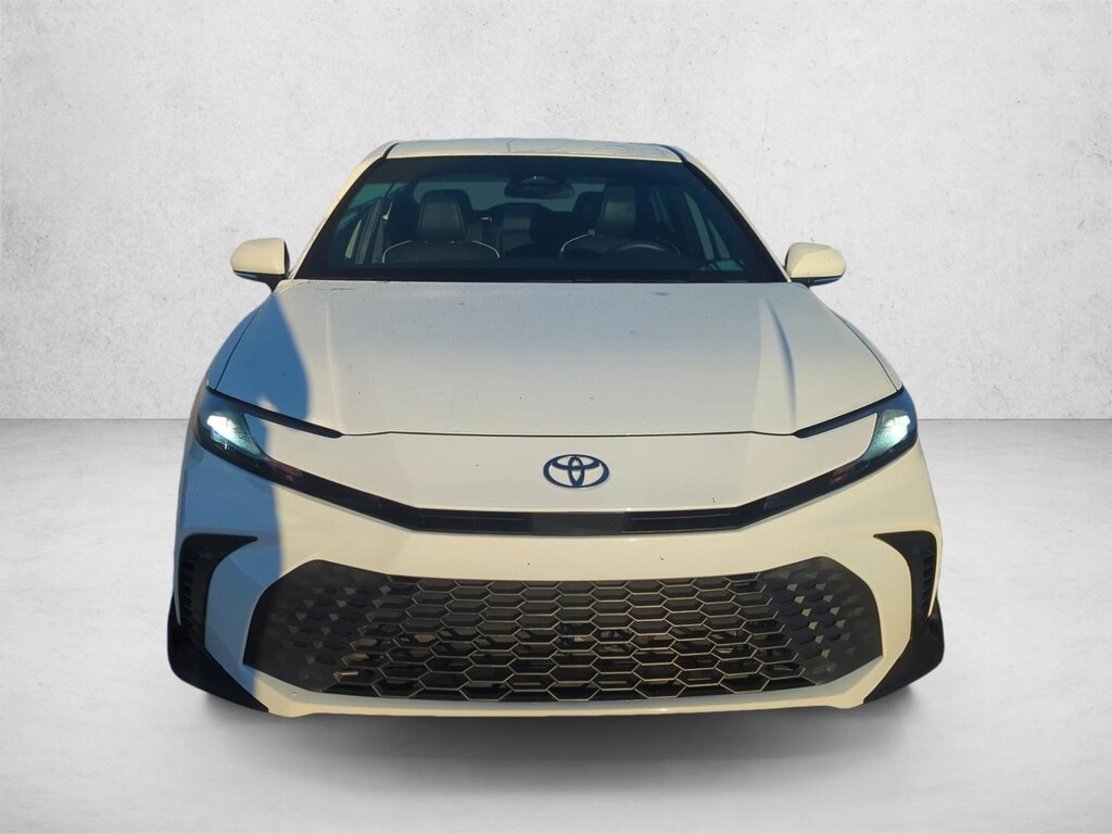 Used 2025 Toyota Camry SE Sedan