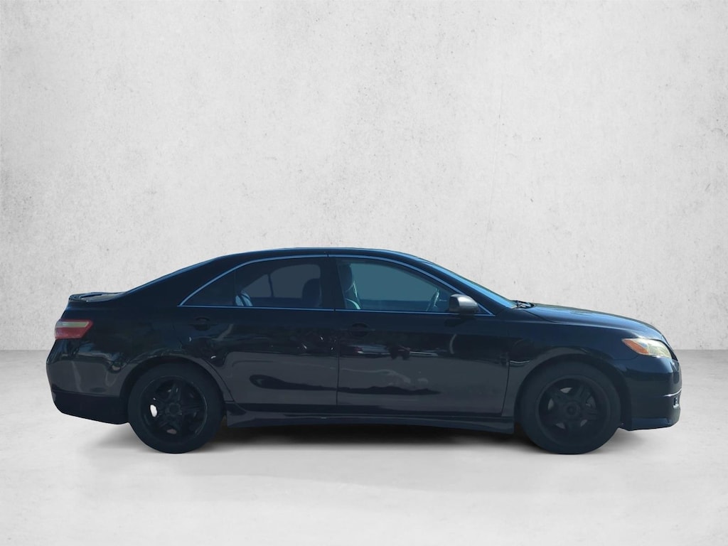 Used 2009 Toyota Camry LE Sedan