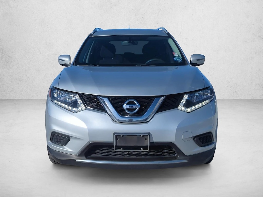 Used 2016 Nissan Rogue SV SUV
