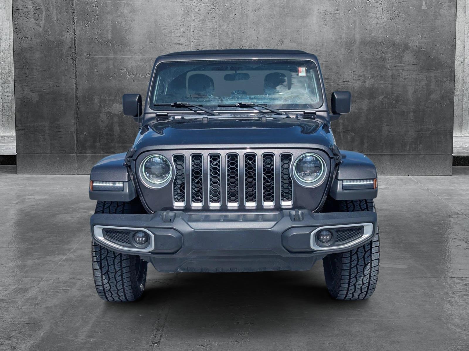2021 Jeep Gladiator Overland photo 2