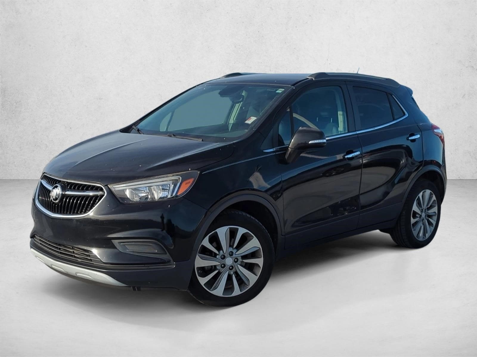 2017 Buick Encore Preferred's photo