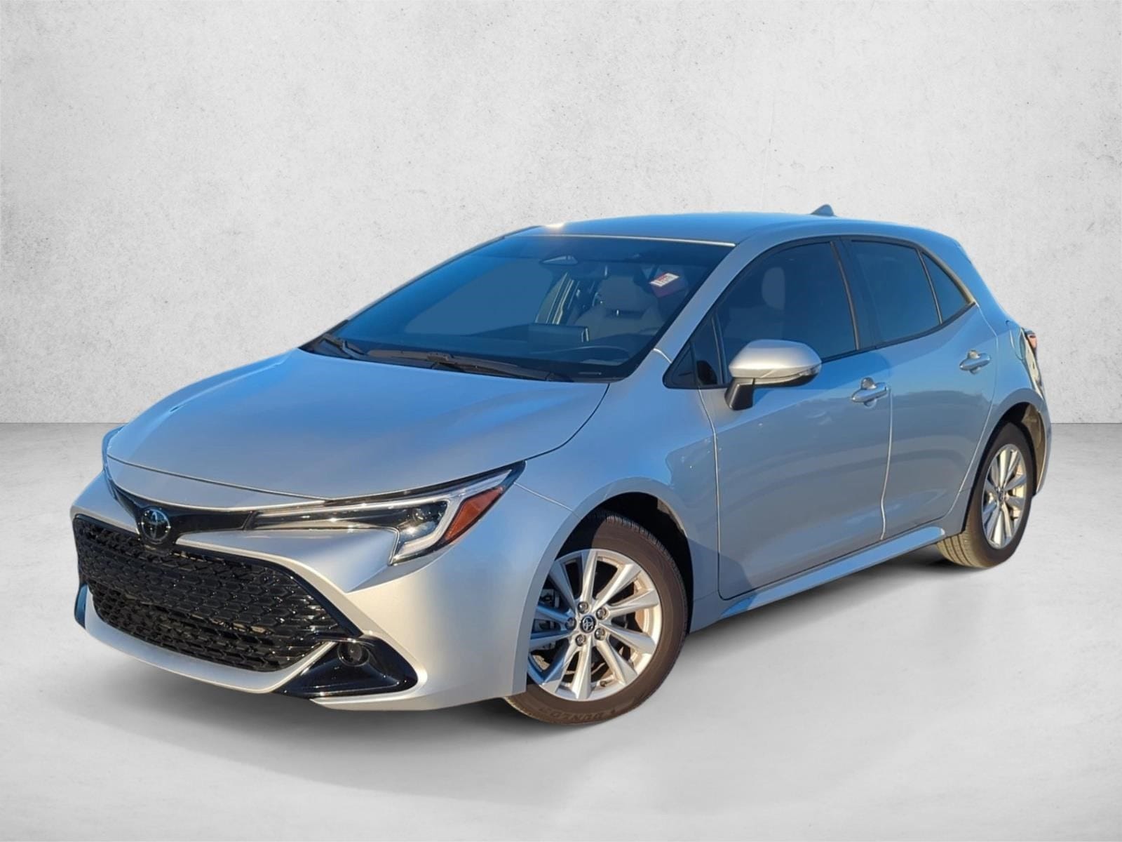 2025 Toyota Corolla Hatchback SE