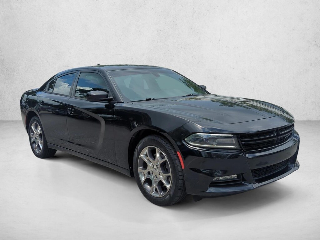 Used 2016 Dodge Charger SXT Sedan