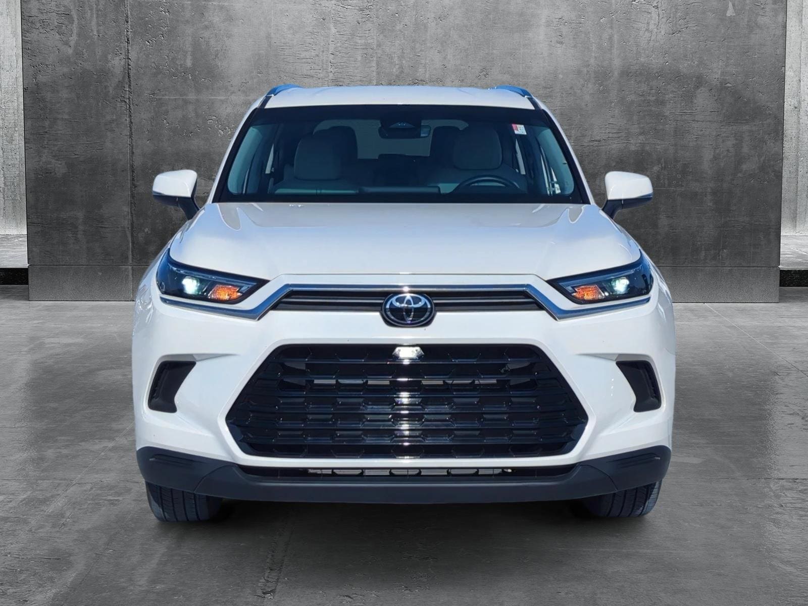 Certified 2024 Toyota Grand Highlander XLE with VIN 5TDAAAB58RS053622 for sale in Fort Myers, FL