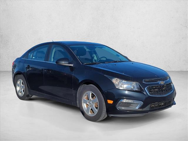 2015 Chevrolet Cruze photo 3