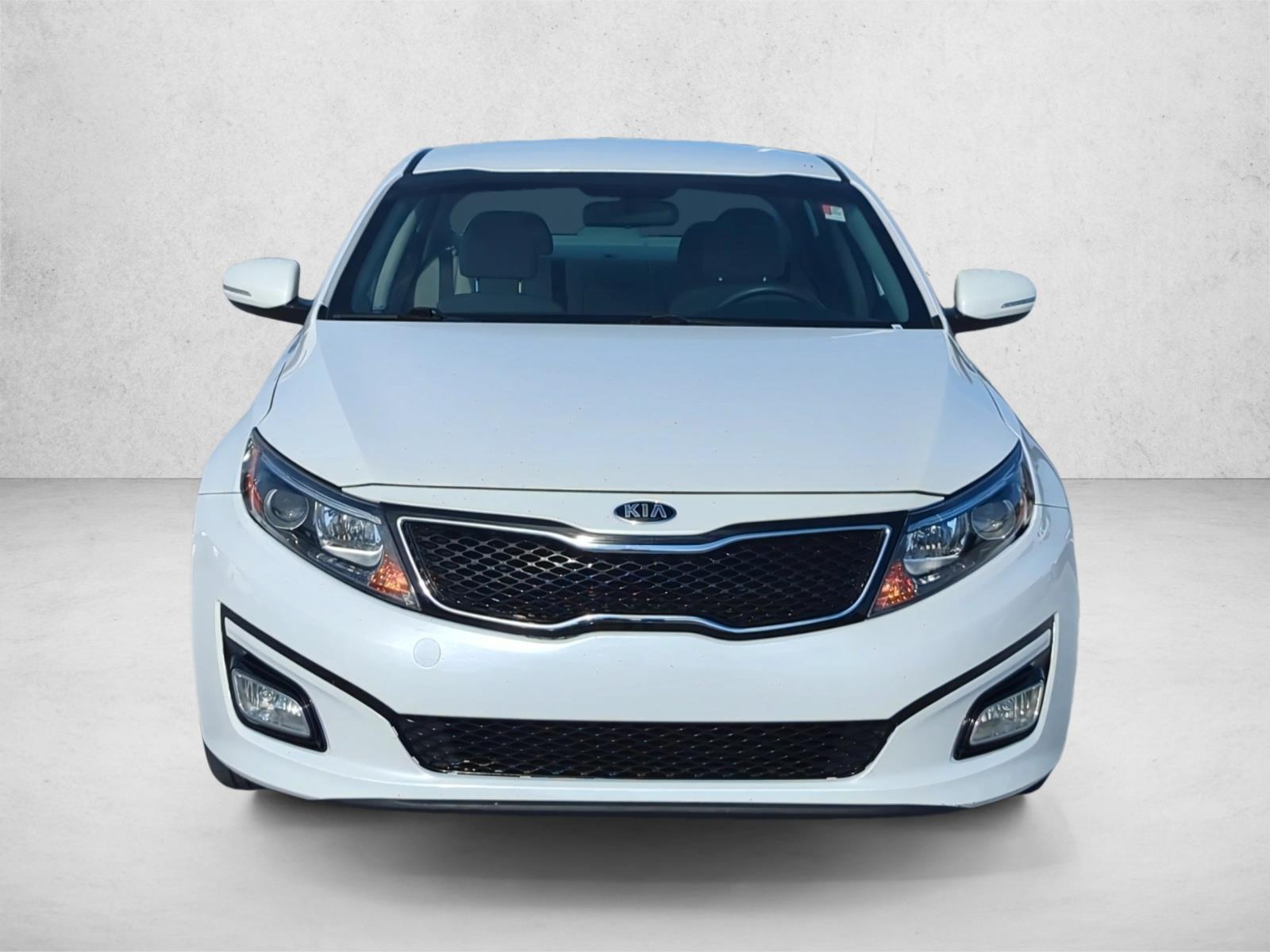 2015 Kia Optima LX photo 2