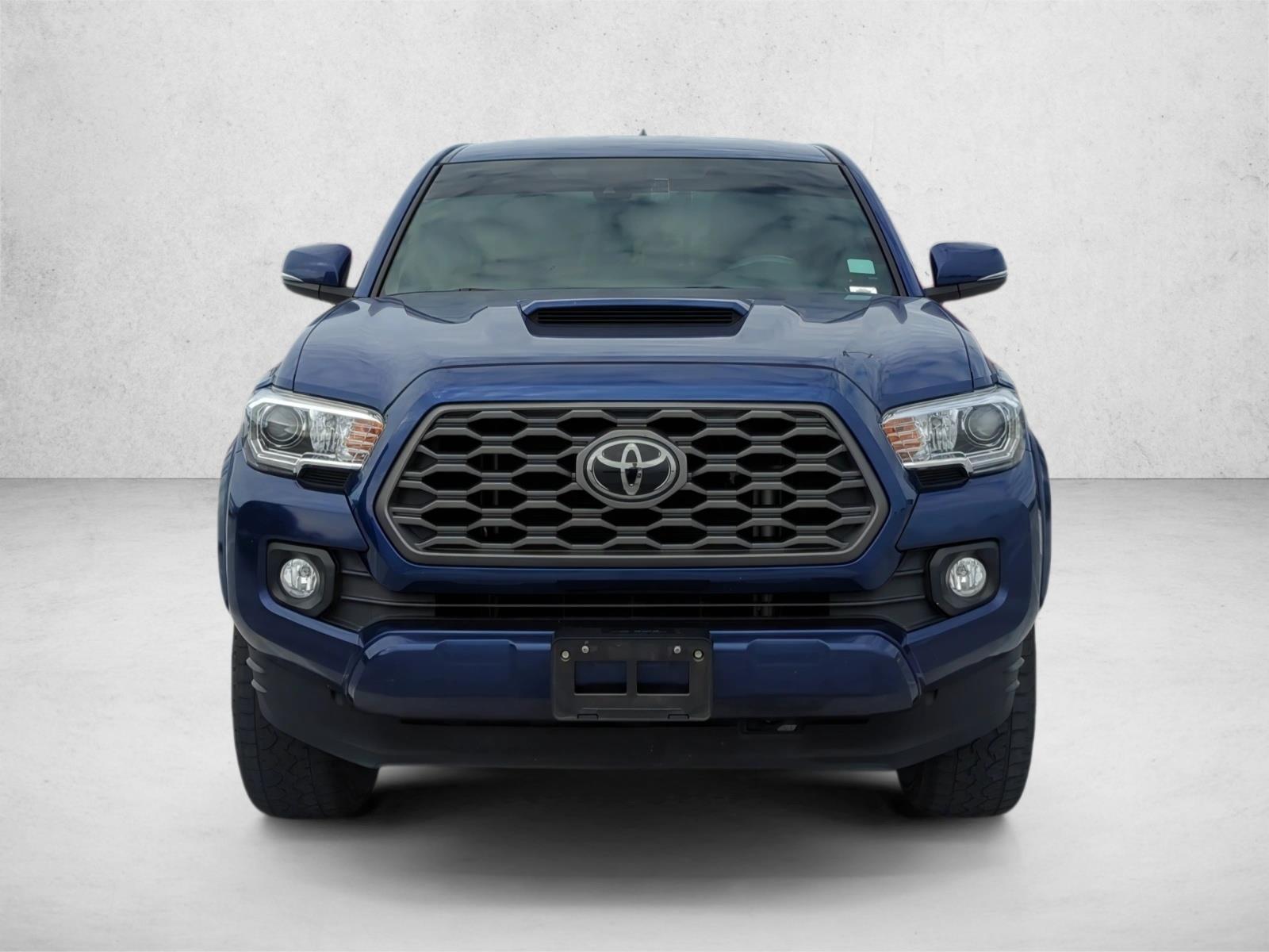 2022 Toyota Tacoma TRD Sport Access Cab V6 photo 2